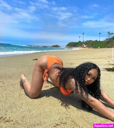 Glazedbae OnlyFans Thumbnail #E8AfLsmGQC