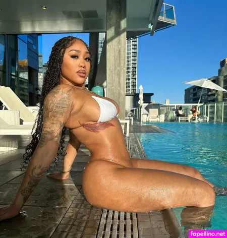 Glazedbae OnlyFans Thumbnail #YkqHxqd7Gl