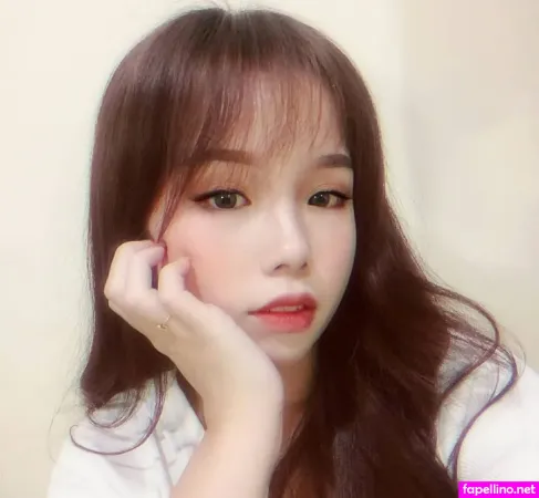 Glenda Wongso OnlyFans Thumbnail #WmLJSTDM2u