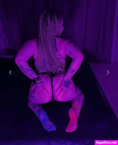 Glitch Girl OnlyFans Thumbnail #LM75bGwjU0