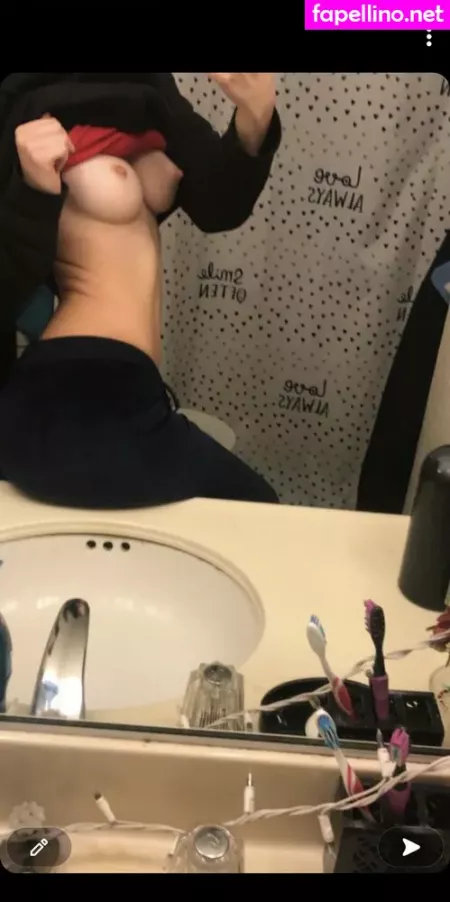 Glitt3r3 OnlyFans Thumbnail #p4meQnf5W5