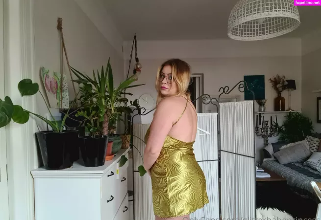 Glitterbabeprincess OnlyFans Thumbnail #KN7ofWDT4f