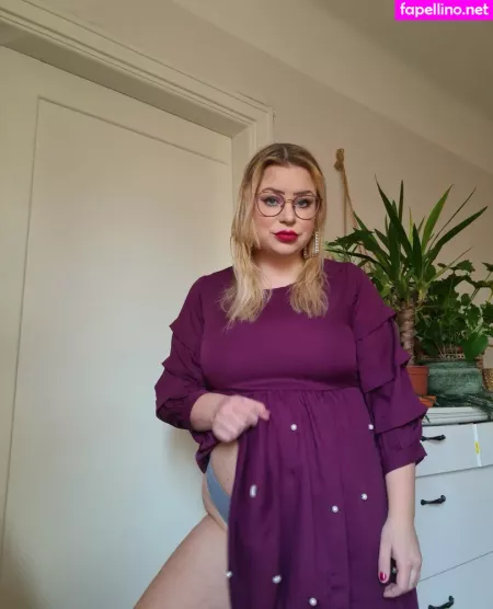 Glitterbabeprincess OnlyFans Thumbnail #XY7cth043R