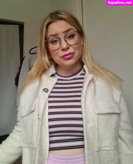 Glitterbabeprincess OnlyFans Thumbnail #kJvfZINrc4
