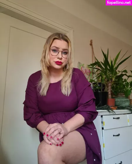 Glitterbabeprincess OnlyFans Thumbnail #l7g9xUGwZp