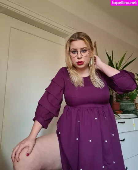 Glitterbabeprincess OnlyFans Thumbnail #q45eSzJQF6