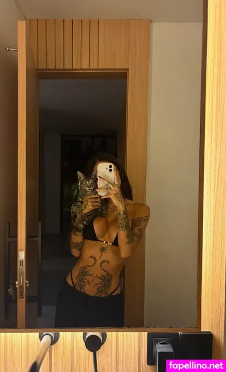 Glitterkiitty OnlyFans Thumbnail #FGyMbIaMjF