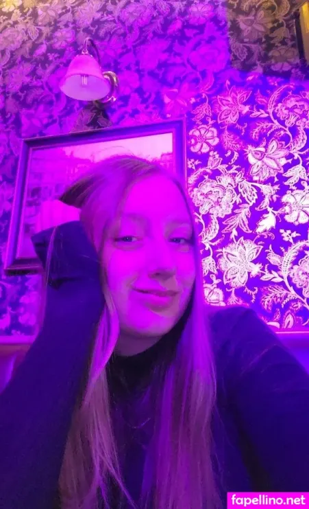 Glitternails Xox OnlyFans Thumbnail #X2WDBxaREw