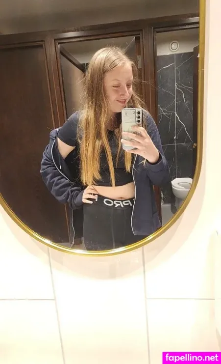 Glitternails Xox OnlyFans Thumbnail #c5vgdRYXdL