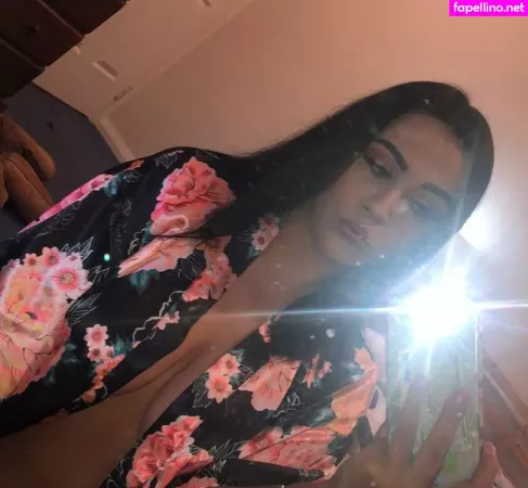 Glitterxkittenx OnlyFans Thumbnail #1HI8NiYGjW