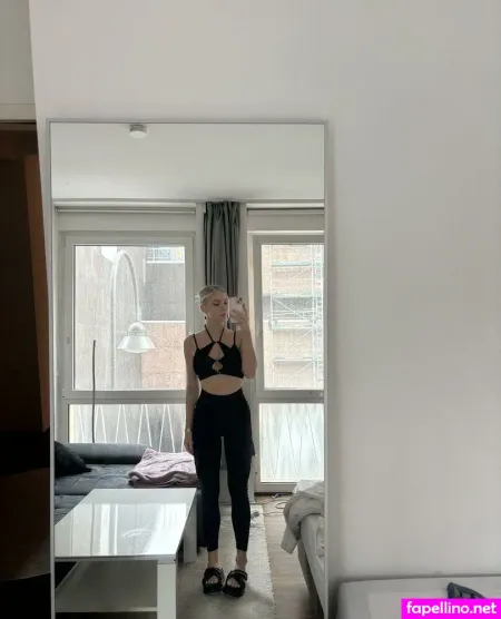 Glitterygrace19 OnlyFans Thumbnail #GE2CAIC64A