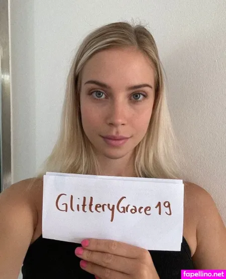 Glitterygrace19 OnlyFans Thumbnail #MeiCfGgTuK
