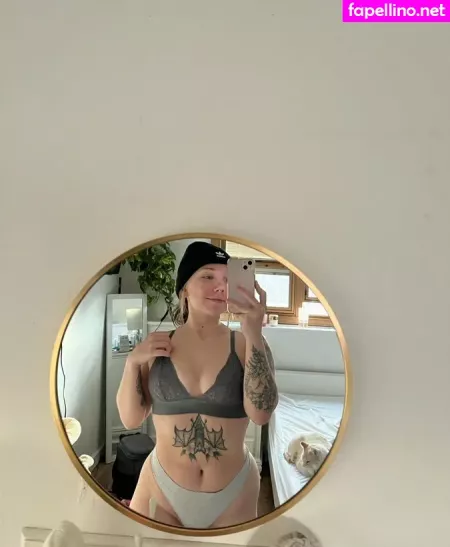 Glizzy Mcguire OnlyFans Thumbnail #8d6gq2ZTm0