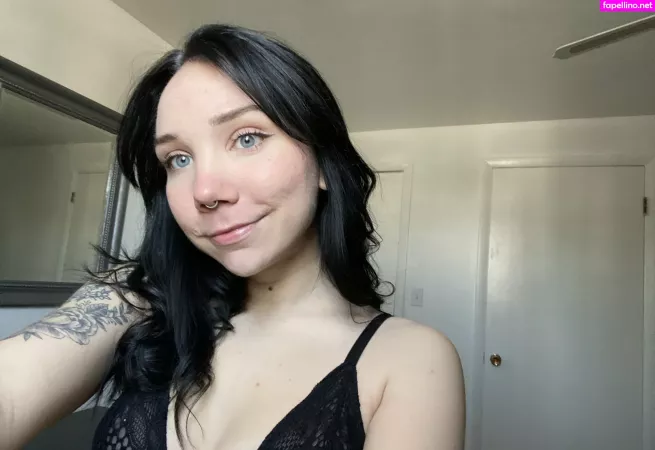 Glizzy Mcguire OnlyFans Thumbnail #B0jIMGmgkV