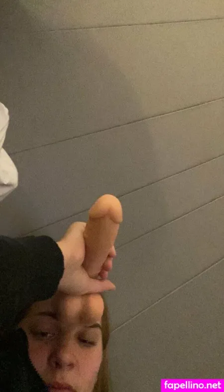 Glizzycatcher OnlyFans Thumbnail #aUhB6JX1cO