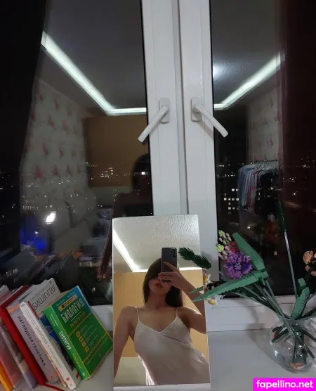 Glommy OnlyFans Thumbnail #Yl4NWKm7vc