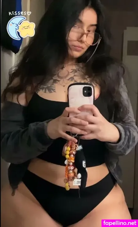 Gloomybtchh 2 OnlyFans Thumbnail #1XVfawZ6lC