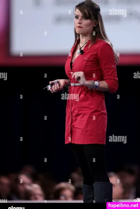 Gloria Alvarez Main Profile Photo