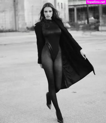 Gloria Fregonese OnlyFans Thumbnail #KcrAtJL7nQ