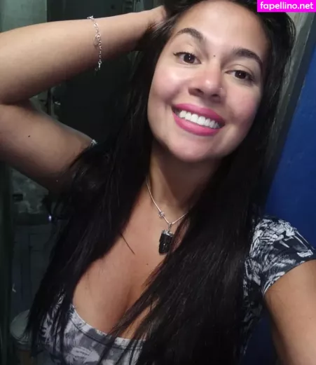 Gloria Gonzalez OnlyFans Thumbnail #4uJQOx0sir