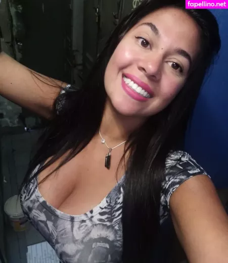 Gloria Gonzalez OnlyFans Thumbnail #UbVrPBq1pz