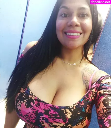 Gloria Gonzalez OnlyFans Thumbnail #VCkV0DdanL