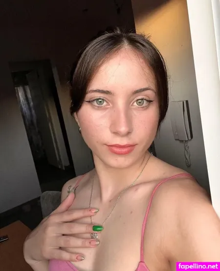 Gloria Grace OnlyFans Thumbnail #7tv3zxicaV