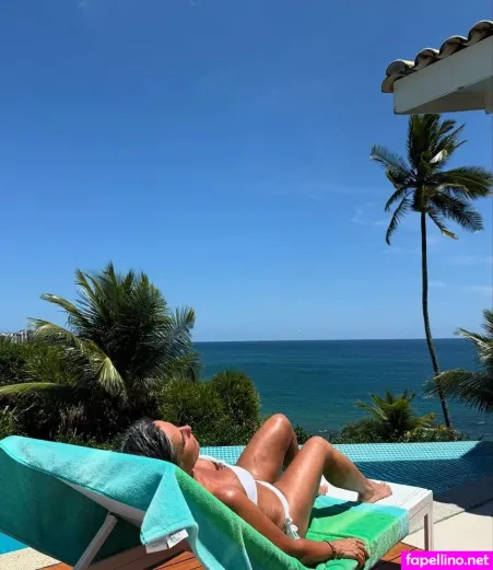 Gloria Pires Main Profile Photo