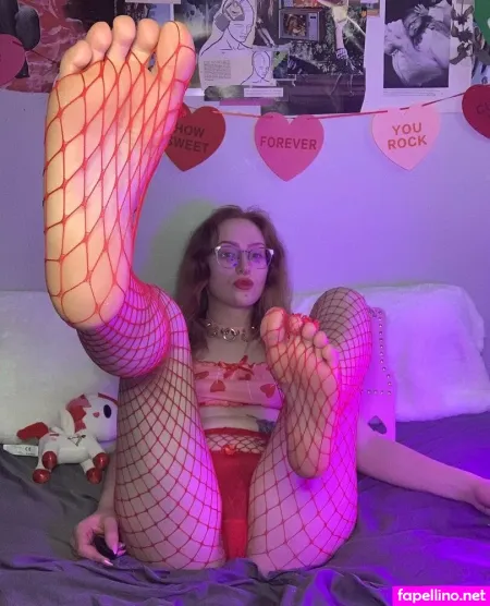 Gloriahole420 OnlyFans Thumbnail #O9SMk3huAt