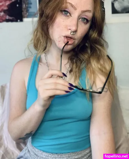 Gloriahole420free OnlyFans Thumbnail #KgRmxcnh4W