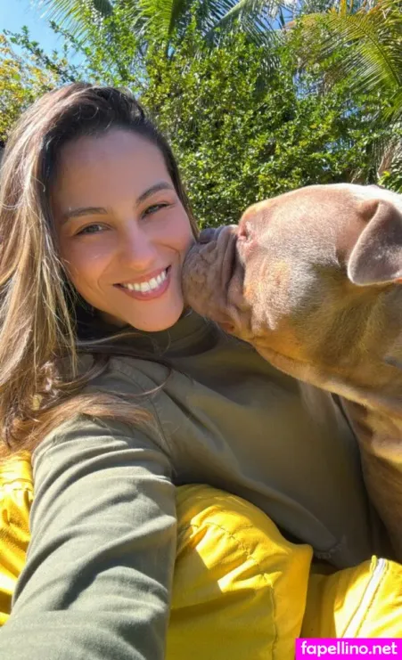 Glorinhadepaula OnlyFans Thumbnail #Abcz5b5iir