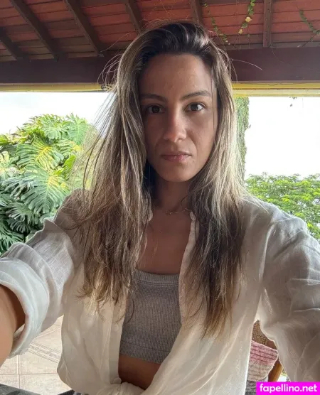 Glorinhadepaula OnlyFans Thumbnail #w9O383oOq6