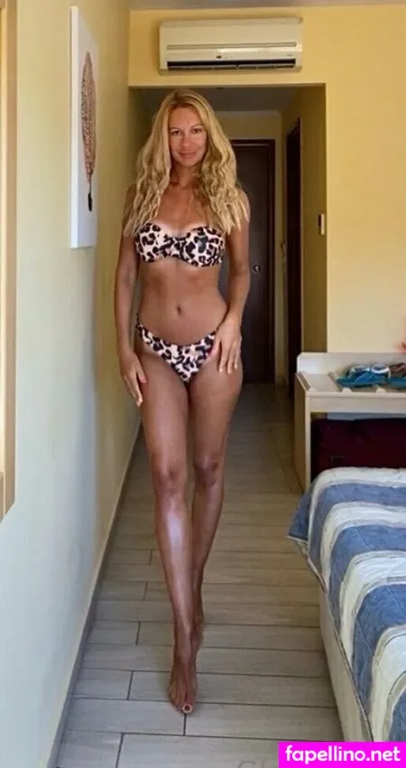 Glorious25 Main Profile Photo