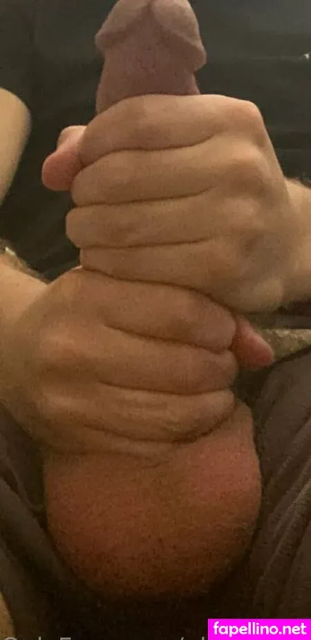 Gloryholefun1 OnlyFans Thumbnail #ysgPY64pdK