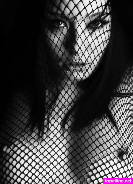 Glossdoll Chaturbate OnlyFans Thumbnail #Guh0vT2JHP