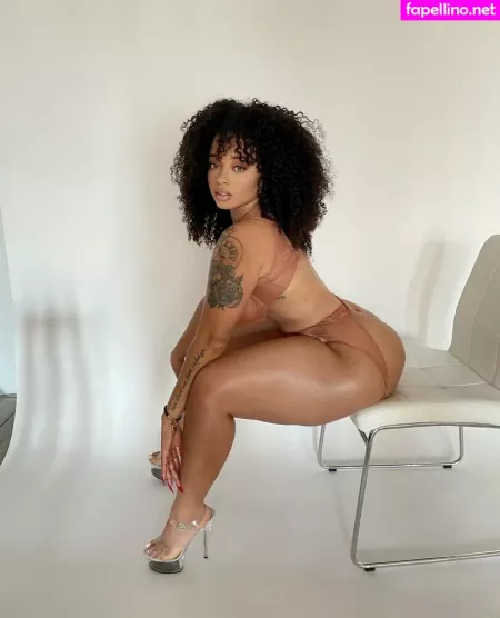 Glowingsunny 1 OnlyFans Thumbnail #yOGXpx8XnL