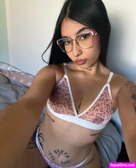 Glowww777 OnlyFans Thumbnail #FC5gFsaWwY