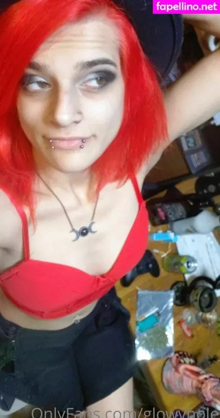 Glowyhole OnlyFans Thumbnail #5aRnKnG7yB