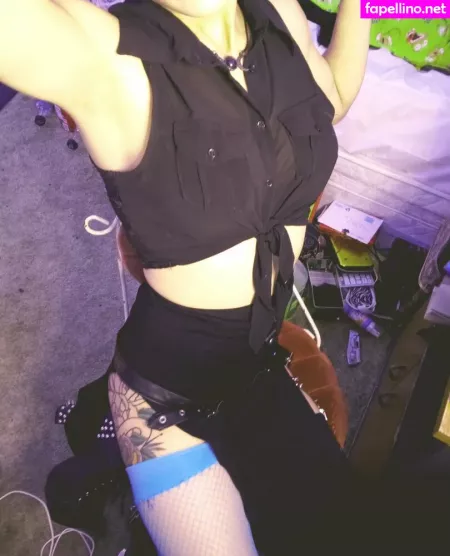 Glowyhole OnlyFans Thumbnail #SZaohCsddP