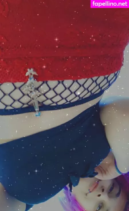 Glowyhole OnlyFans Thumbnail #dRsdRmmM5L