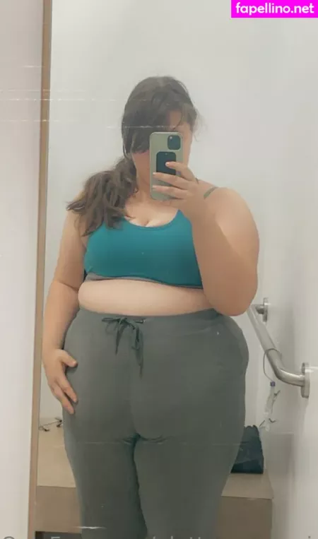 Gluttonoussquid OnlyFans Thumbnail #6HI5pYud5J