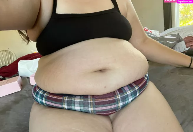 Gluttonoussquid OnlyFans Thumbnail #U8dtWTw0xN
