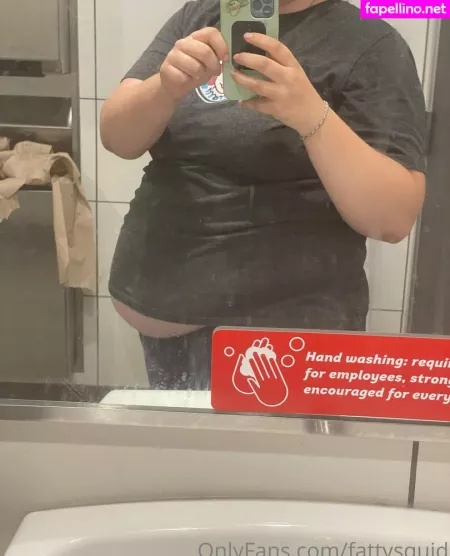 Gluttonoussquid OnlyFans Thumbnail #oIVbRkwnFT