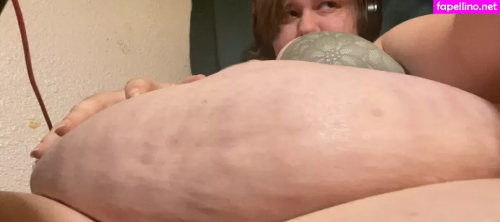 Gluttonoussquid OnlyFans Thumbnail #zIluHxJRo5