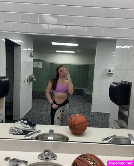 Goalgoddess 1 OnlyFans Thumbnail #GSlGxgvVf3