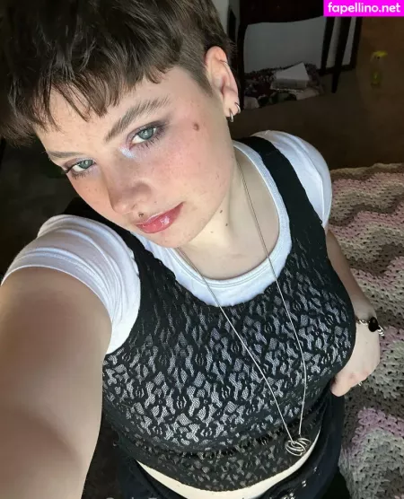 Goblinqueenfree OnlyFans Thumbnail #0hF3P4VUZT