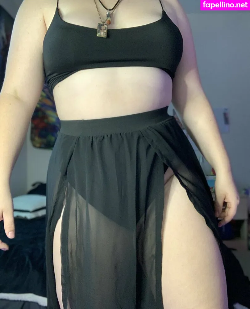 gobl1nqueen, goblinqueenfree Nude Leaked OnlyFans Photo #6FbEQZkFk4