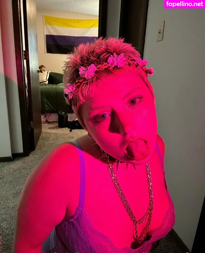 gobl1nqueen, goblinqueenfree Nude Leaked OnlyFans Photo #87EmDvYyuc