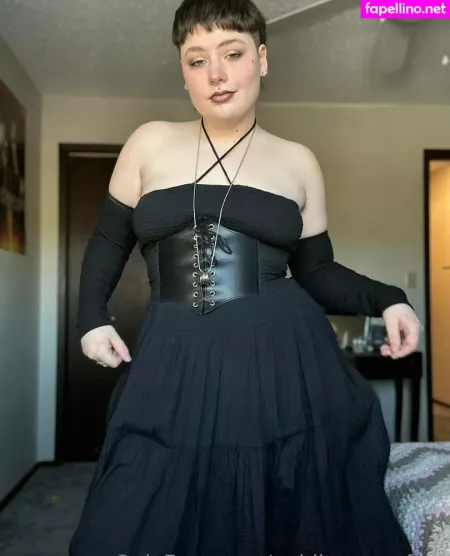 Goblinqueenfree OnlyFans Thumbnail #w7UBdH0teY