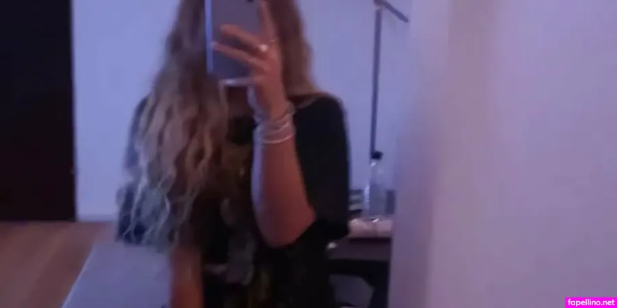 Goddesemiiyy Main Profile Photo